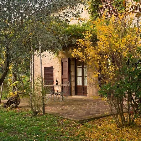 Le Mascie Aparthotel Sovicille
