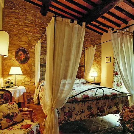 Le Mascie