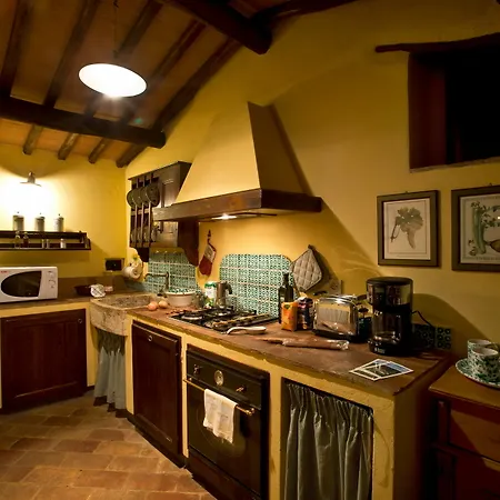 Le Mascie Aparthotel Sovicille