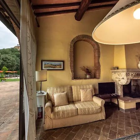 Le Mascie Aparthotel 4*