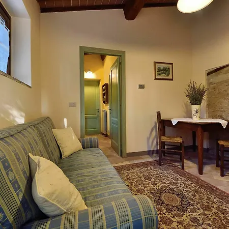 شقة فندقية Le Mascie 4*